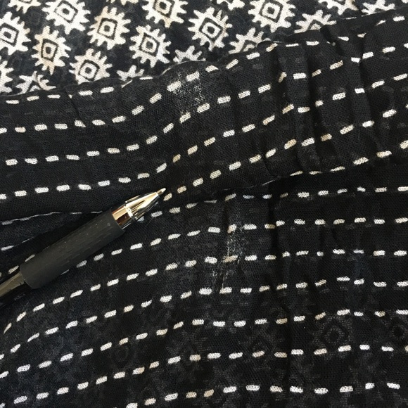 Black White Geometric Striped Yellow Tasseled Wide Long Scarf Wrap Cover Up - Picture 16 of 16